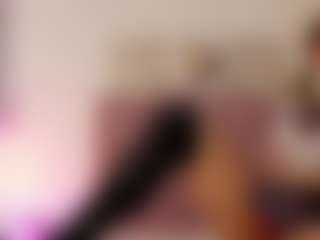 ItsCassieCage's Live Sex Cam Show