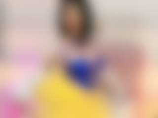 Live cam show with ItsCassieCage - Anal Brown Hair on Stripli.com