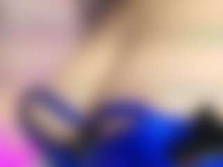 Live cam show with ItsCassieCage - Deepthroat on x69.live