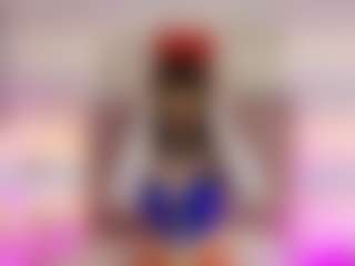 Live cam show with ItsCassieCage - Brown Hair on CamwithHer