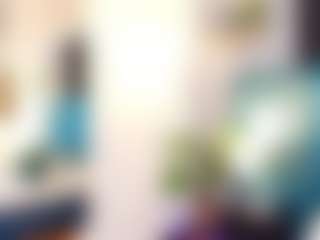 Live cam show with ItsCassieCage - Green Eyes on madthumbs