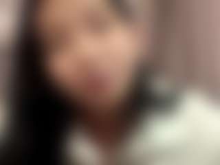 Live cam show with KierstenMenjes - Handjob on Soda Cam