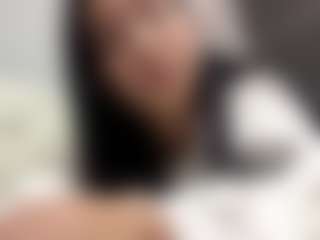 Live cam show with KierstenMenjes - College Brown Hair on Camsoda