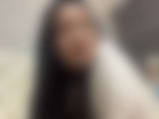 Live cam show with KierstenMenjes - Asian Petite on Gym Cam Girls