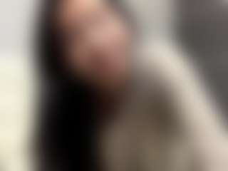 Live cam show with KierstenMenjes - Asian Granny on Streamer API
