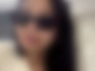 Live cam show with KierstenMenjes - Gamer Asian on PervPlay.com