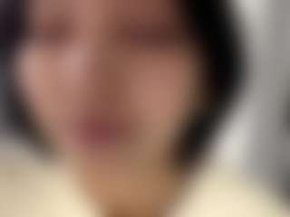 Live cam show with KierstenMenjes - Trimmed Asian on Dolls Live