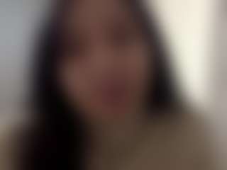 Live cam show with KierstenMenjes - Asian Squirt on Hubzter Live