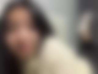 Live cam show with KierstenMenjes - College Brown Hair on Camsoda