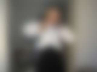 ManuelaPac's Live Sex Cam Show