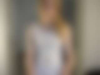ManuelaPac's Live Sex Cam Show