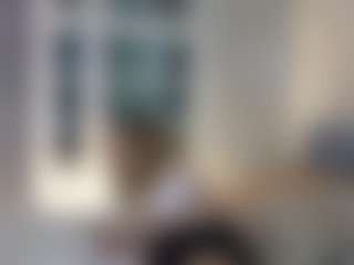 Live cam show with ManuelaPac - Upskirt on CamClone