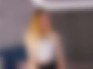 ManuelaPac's Live Sex Cam Show