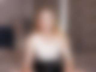 Live cam show with ManuelaPac - Green Eyes on LiveSexCams6