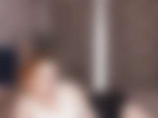 Live cam show with ManuelaPac - Upskirt on googirlz