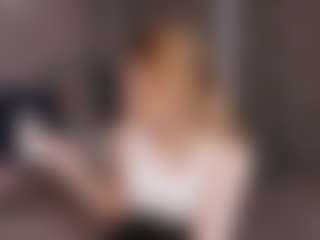 Live cam show with ManuelaPac - Upskirt on galaxygirlnitro.com