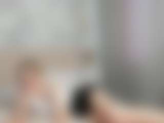 Live cam show with ManuelaPac - Red Hair on SquirtSoMuch