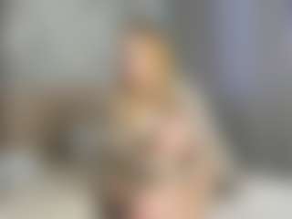Live cam show with ManuelaPac - Schoolgirl on Dare Cams