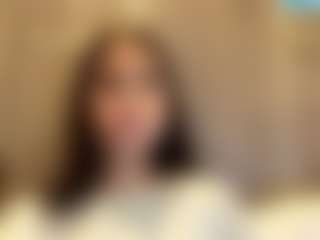 Show de cam en vivo con MariselaUrbanski - Teen (18+) en Camsoda