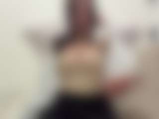Miakros's Live Sex Cam Show