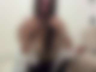 Miakros's Live Sex Cam Show
