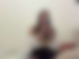 Miakros's Live Sex Cam Show