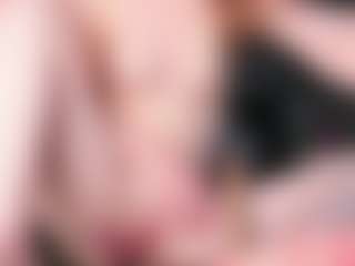 MidnightYumee's Live Sex Cam Show