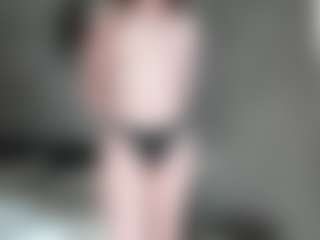 MidnightYumee's Live Sex Cam Show