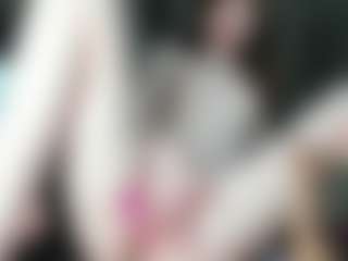 MidnightYumee's Live Sex Cam Show