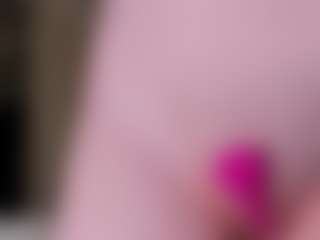 MidnightYumee's Live Sex Cam Show