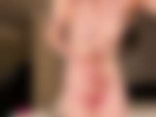 MidnightYumee's Live Sex Cam Show