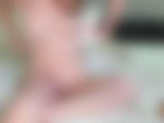 MidnightYumee's Live Sex Cam Show