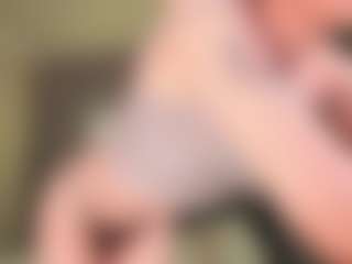 MidnightYumee's Live Sex Cam Show
