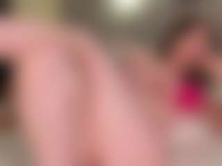 MidnightYumee's Live Sex Cam Show