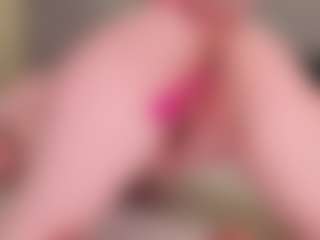 MidnightYumee's Live Sex Cam Show