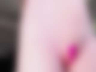 MidnightYumee's Live Sex Cam Show