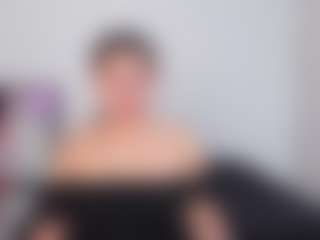 Live cam show with Miia-dool - Lovense Small Tits on Milfs Live