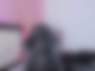 Live cam show with Miia-dool - Facial Piercings on xplaylive.com