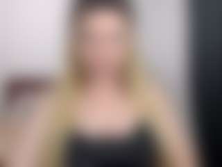 Live cam show with ParadiseAlina - Blonde Hair on Camsoda