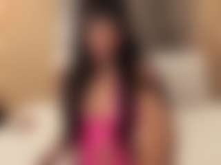 Live cam show with Siena-Moore - Latina Teen (18+) on Camsoda | colombia