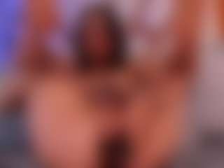 Yazmiine's Live Sex Cam Show