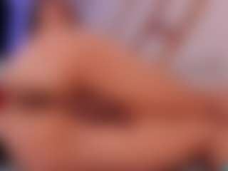 Live cam show with Yazmiine - Gape on CamClone