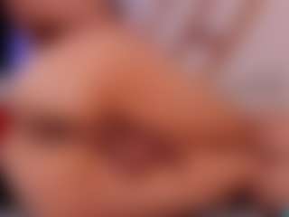 Yazmiine's Live Sex Cam Show