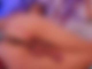 Live cam show with Yazmiine - Brown Eyes on Camsoda