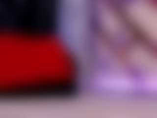 Yazmiine's Live Sex Cam Show