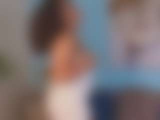Aysha-Jones's Live Sex Cam Show
