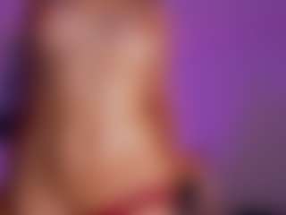 Live cam show with Melany Rouse - New Brown Eyes on CSO-WL