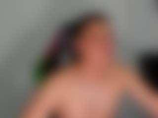 Live cam show with Andy Cloud - Brown Eyes on camwithhim.com