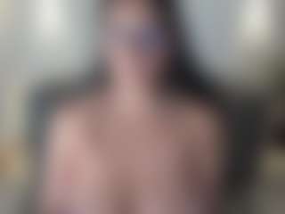 kimzaratte's Live Sex Cam Show