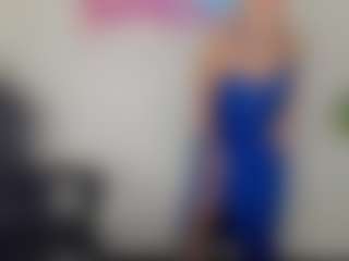 Live cam show with MariaHoward - Upskirt on thefappeningchat.com